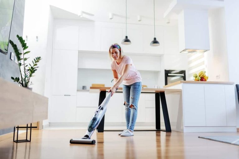 Are Steam Mops Ok to Use on Laminate Floors?