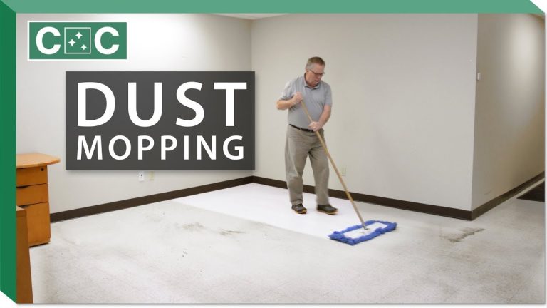 How to Use Dust Mop?